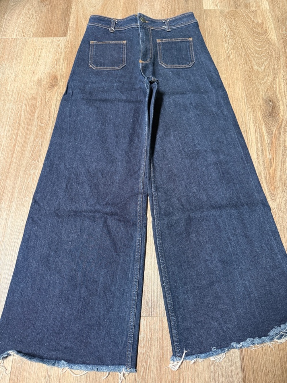 Zara Marine Wide Leg Dark Blue Denim Jeans with Raw Hem, patch pockets-8